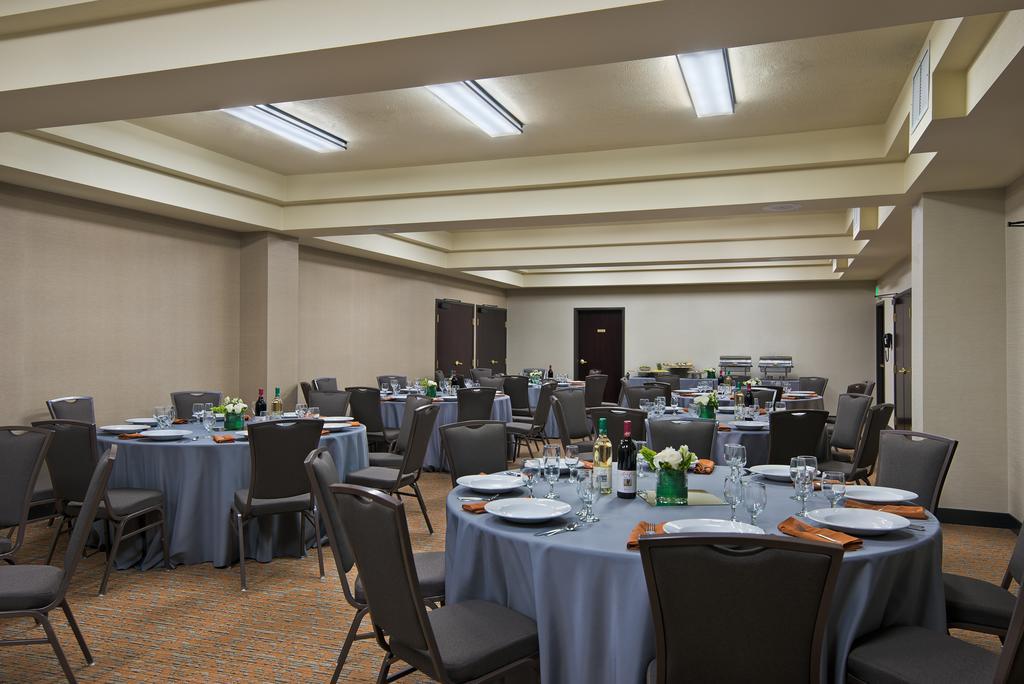 Oxford Suites Spokane Downtown Kültér fotó